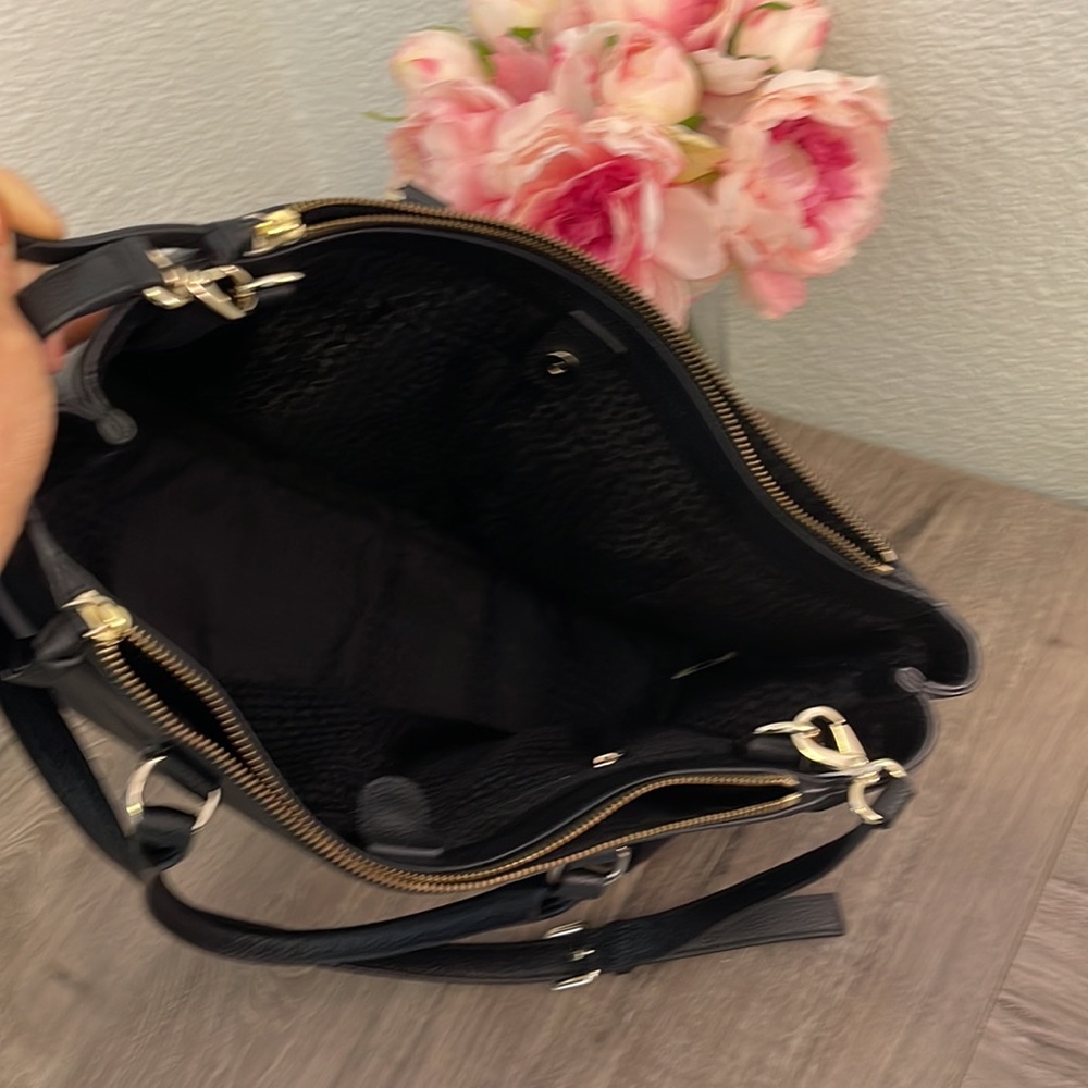 Kate Spade Tote - Picture 6 of 6